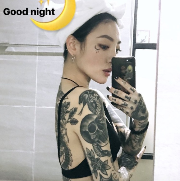 Meet your Posher, Allison - Picture 1 of 1